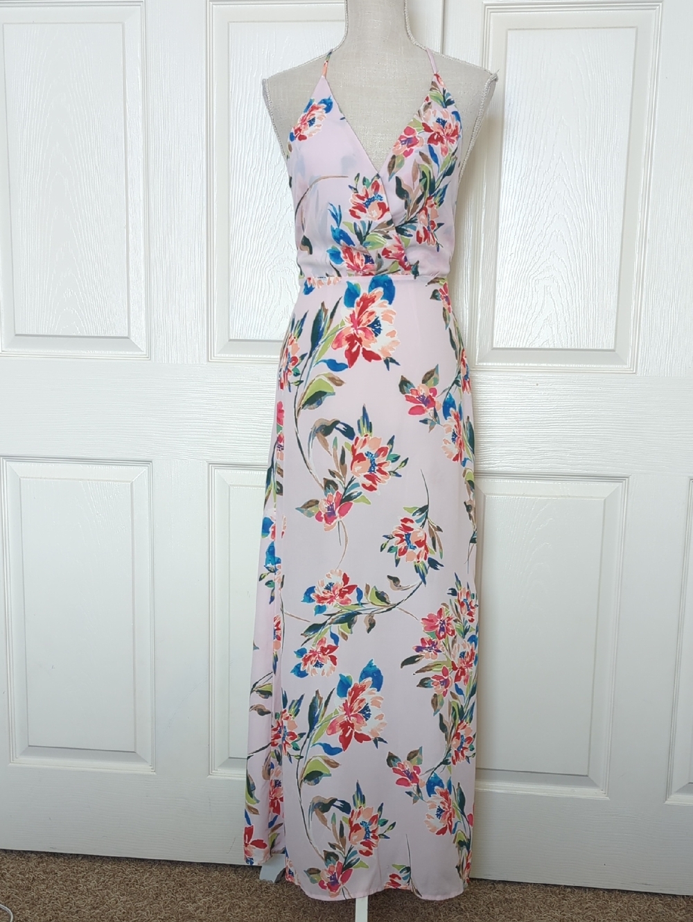 Lush Floral Pale Pink Maxi Dress - Picture 3 of 10